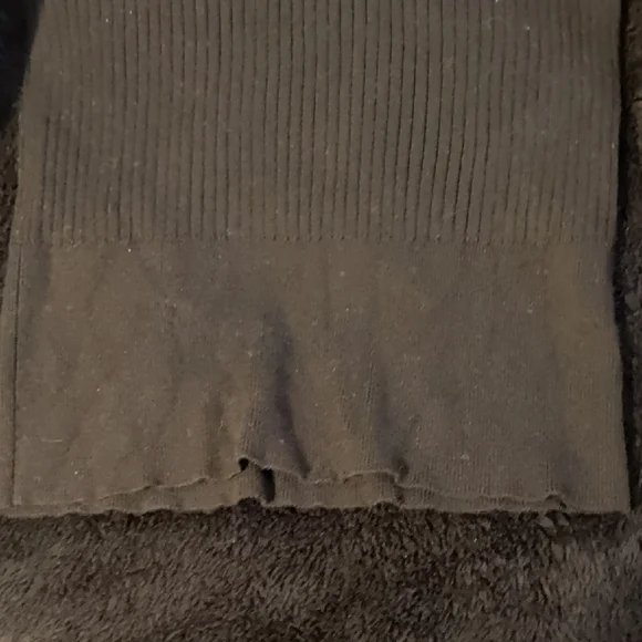 Zara Turtleneck Sweater - Picture 5 of 5